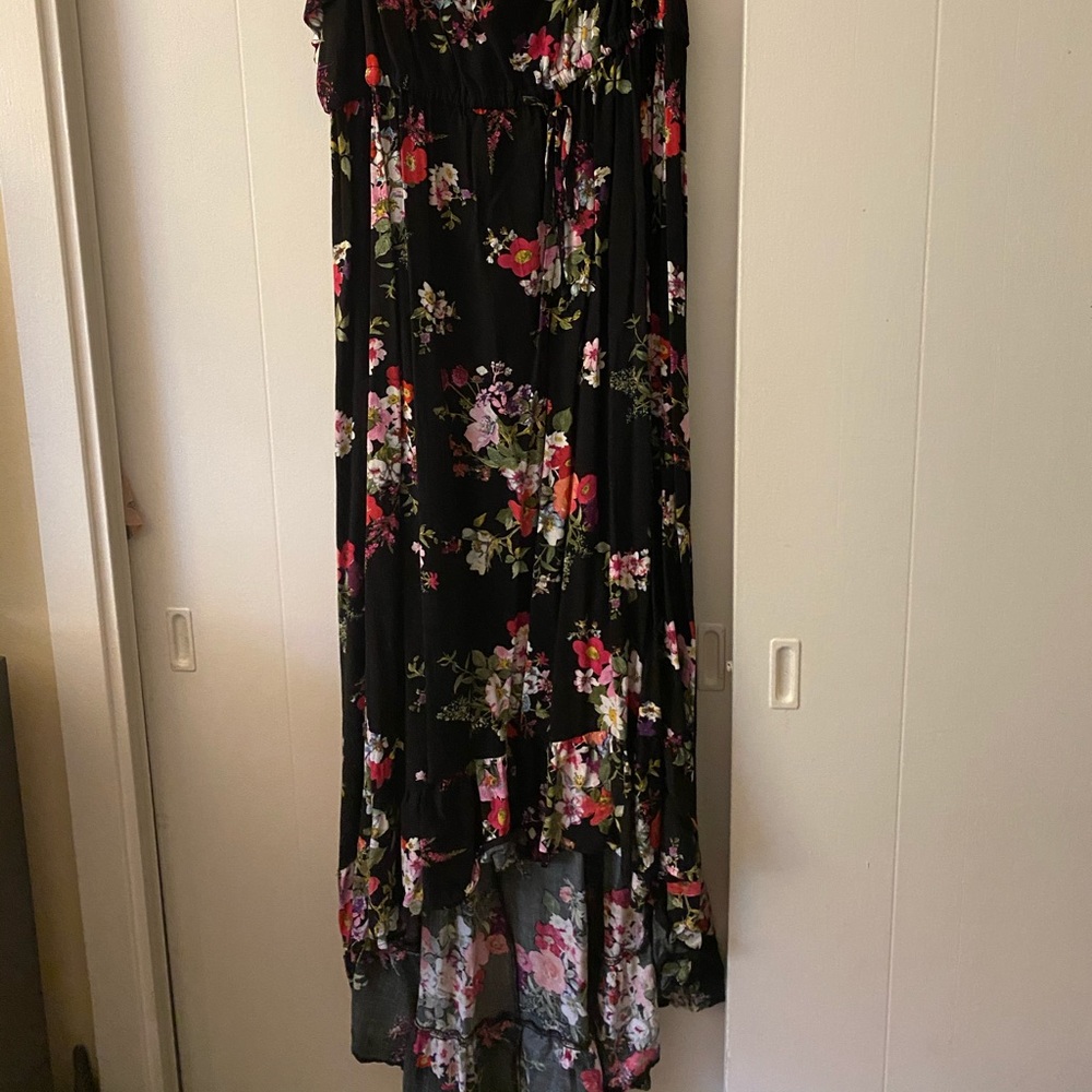 Flutter Detail, High-Low dress - Torrid size 2